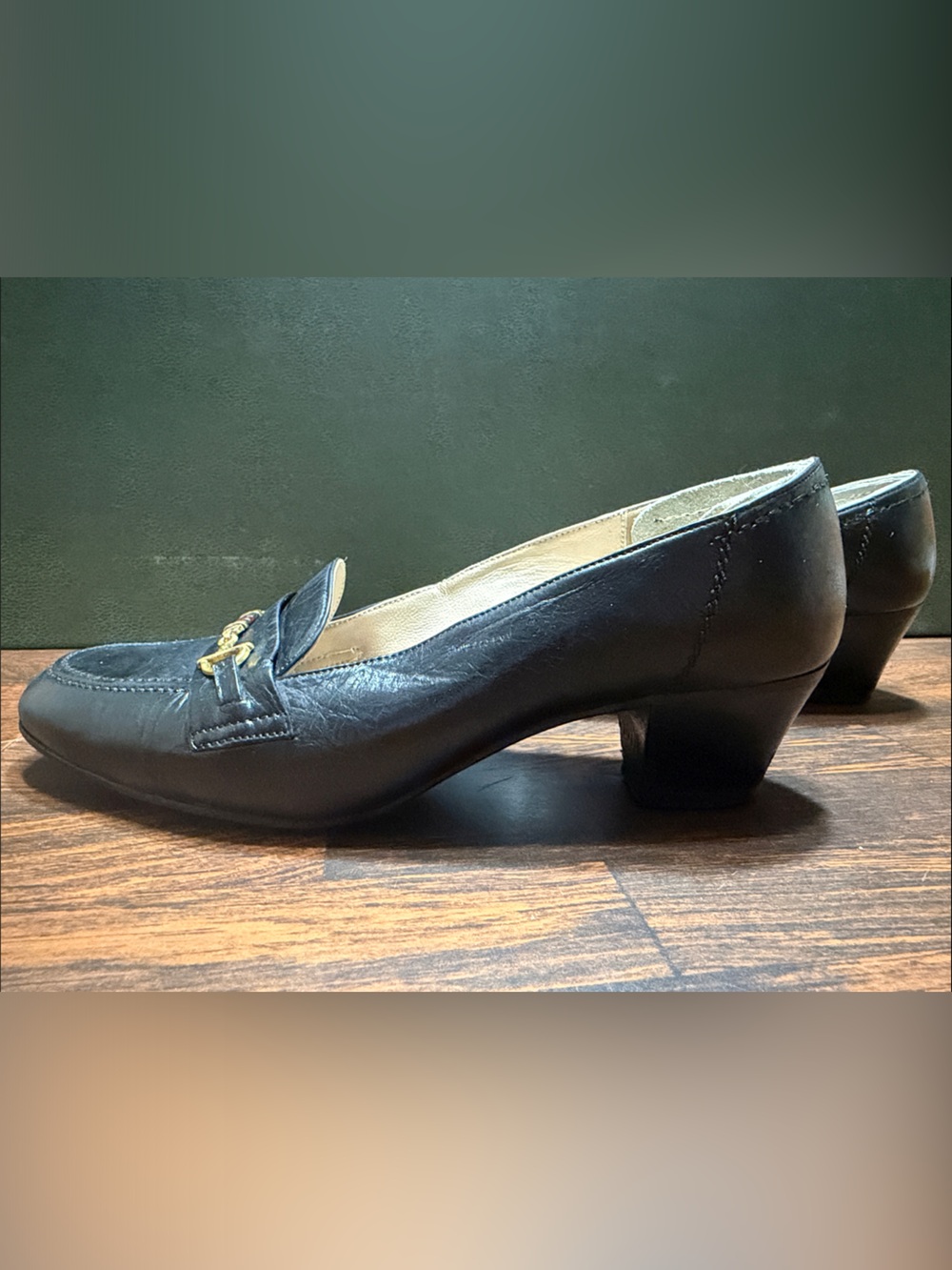 Vintage Gucci Black Leather Horsebit Loafers with Red-Green Stripe - Picture 7 of 8
